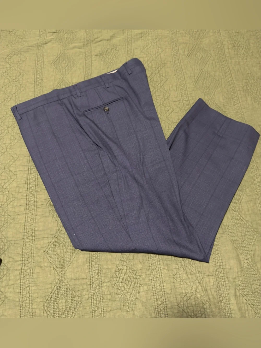 Hart Schaffner Marx Men’s Blue Plaid 2 Piece Suit 48R Made in USA